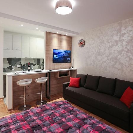 Apartment Promenada 30 Novi Sad Ngoại thất bức ảnh