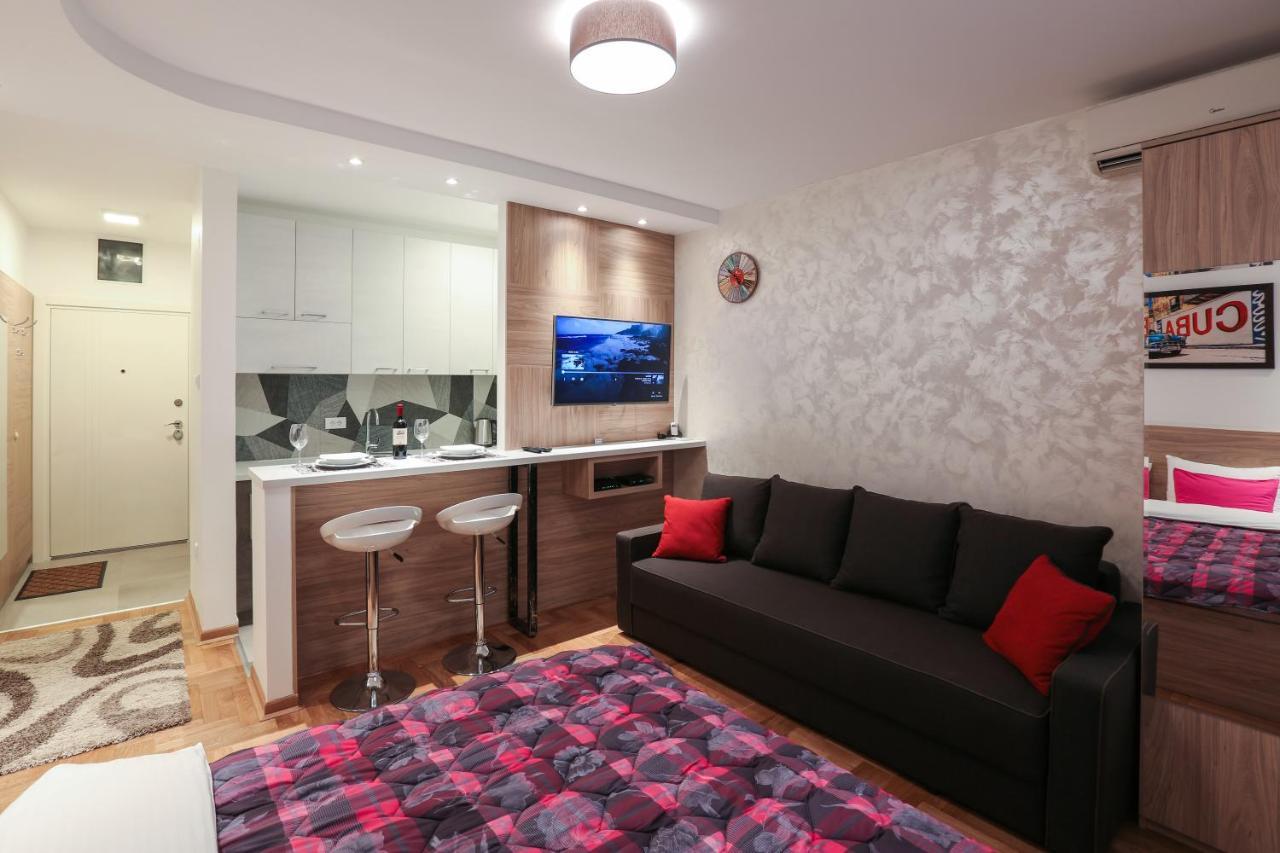 Apartment Promenada 30 Novi Sad Ngoại thất bức ảnh