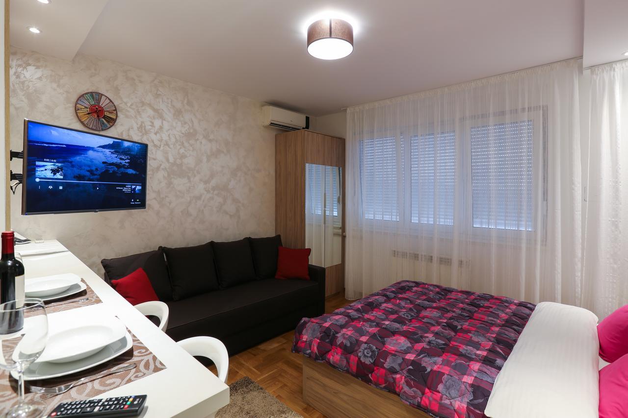 Apartment Promenada 30 Novi Sad Ngoại thất bức ảnh