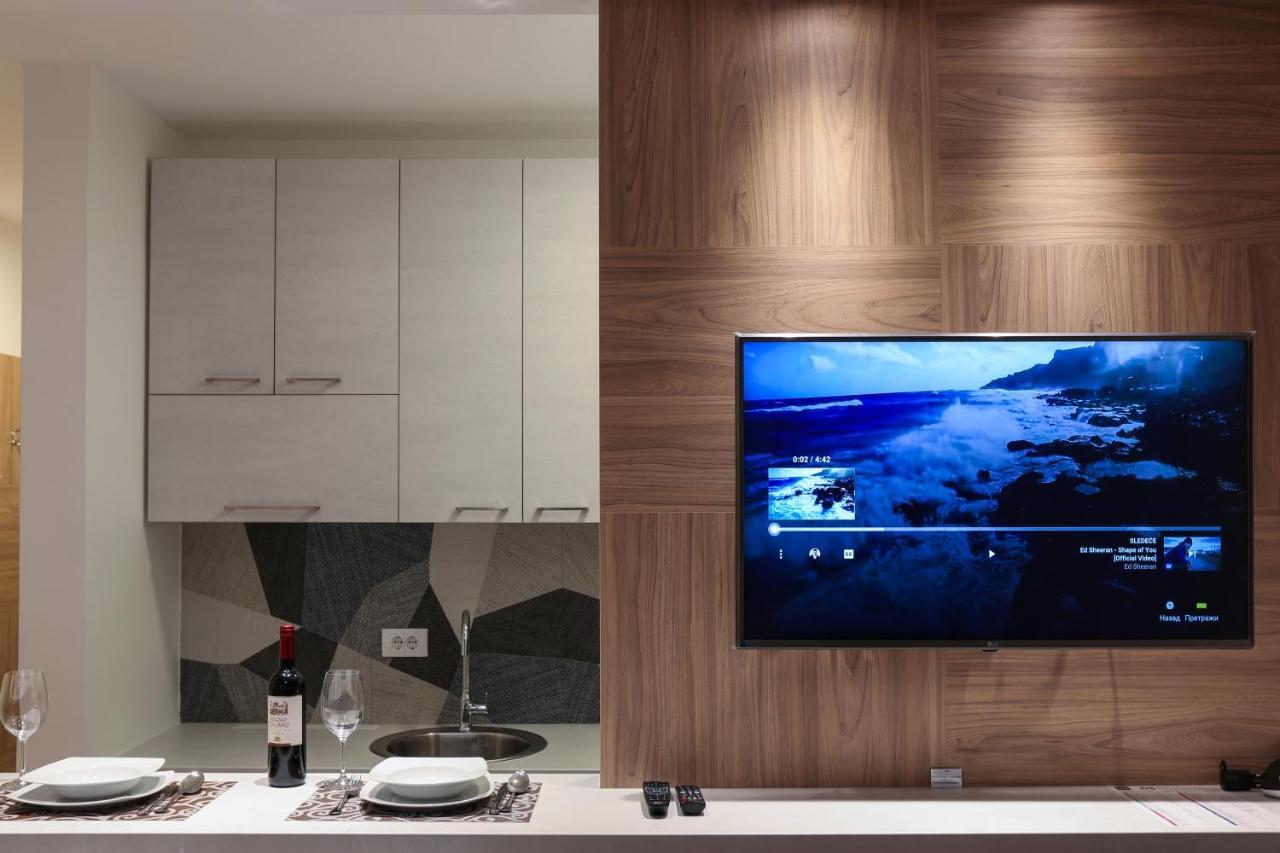 Apartment Promenada 30 Novi Sad Ngoại thất bức ảnh