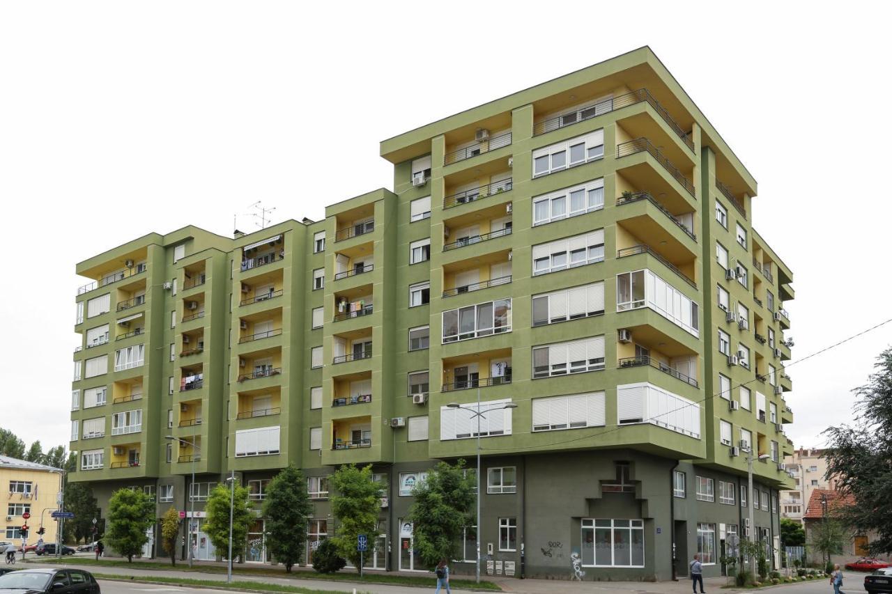 Apartment Promenada 30 Novi Sad Ngoại thất bức ảnh